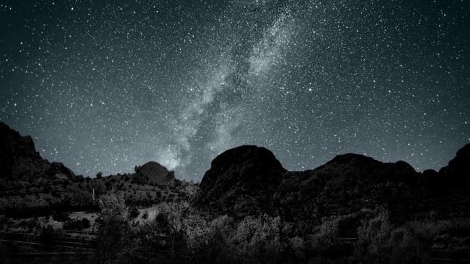 如何看待《捞女游戏》导演***辉B站账号遭封，是否遭到打击报复?